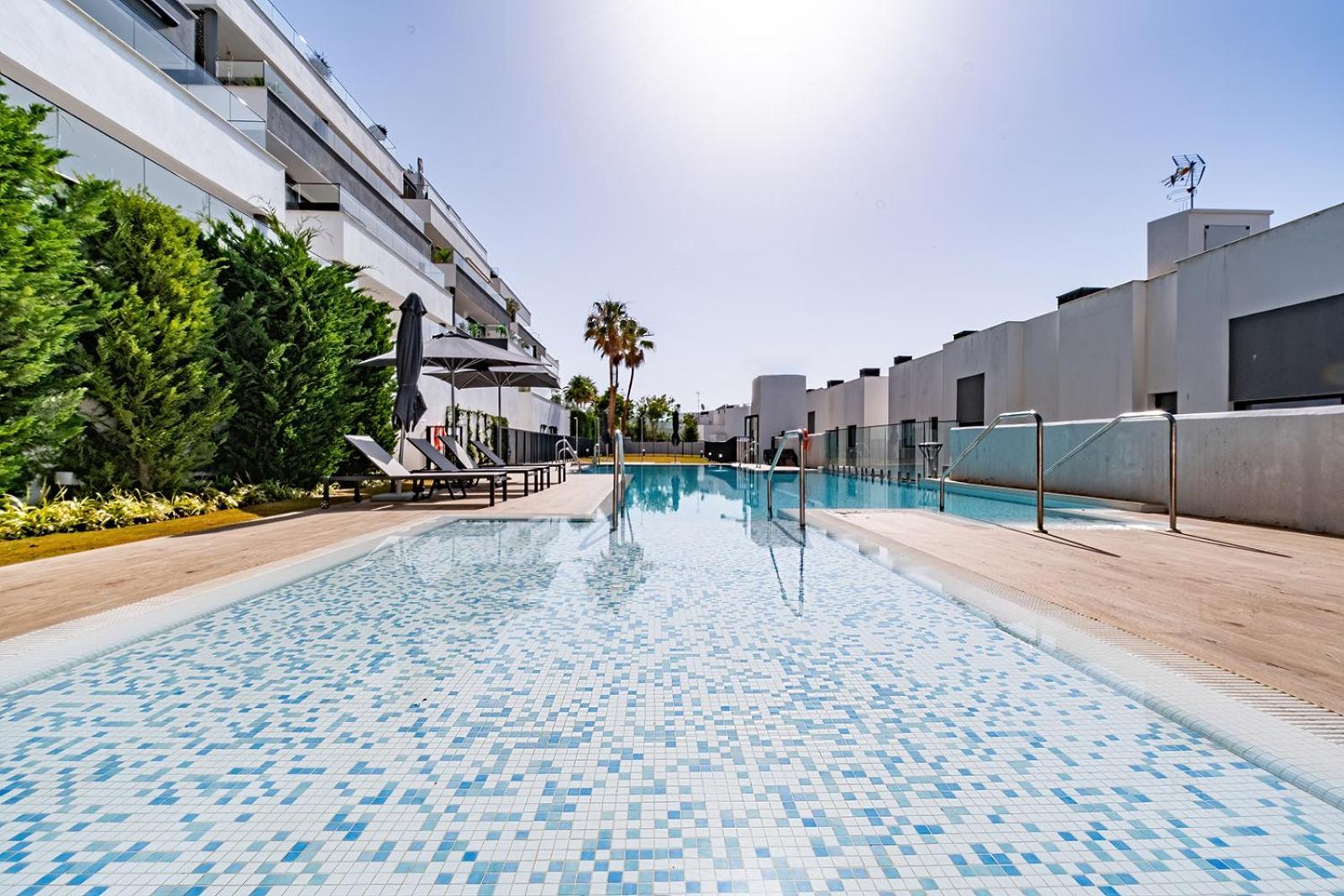 Estepona Place - Spacious Family City Apartment Exterior foto